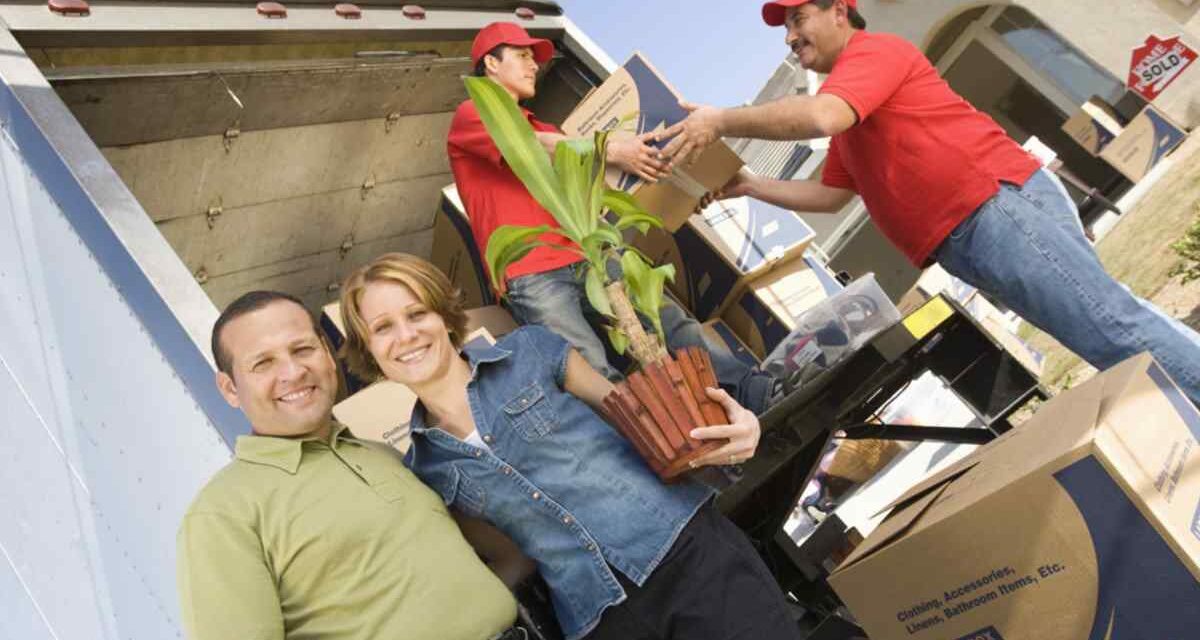 https://freightridgelogistics.com/wp-content/uploads/2017/07/inner_1_home_02-1200x640.jpg